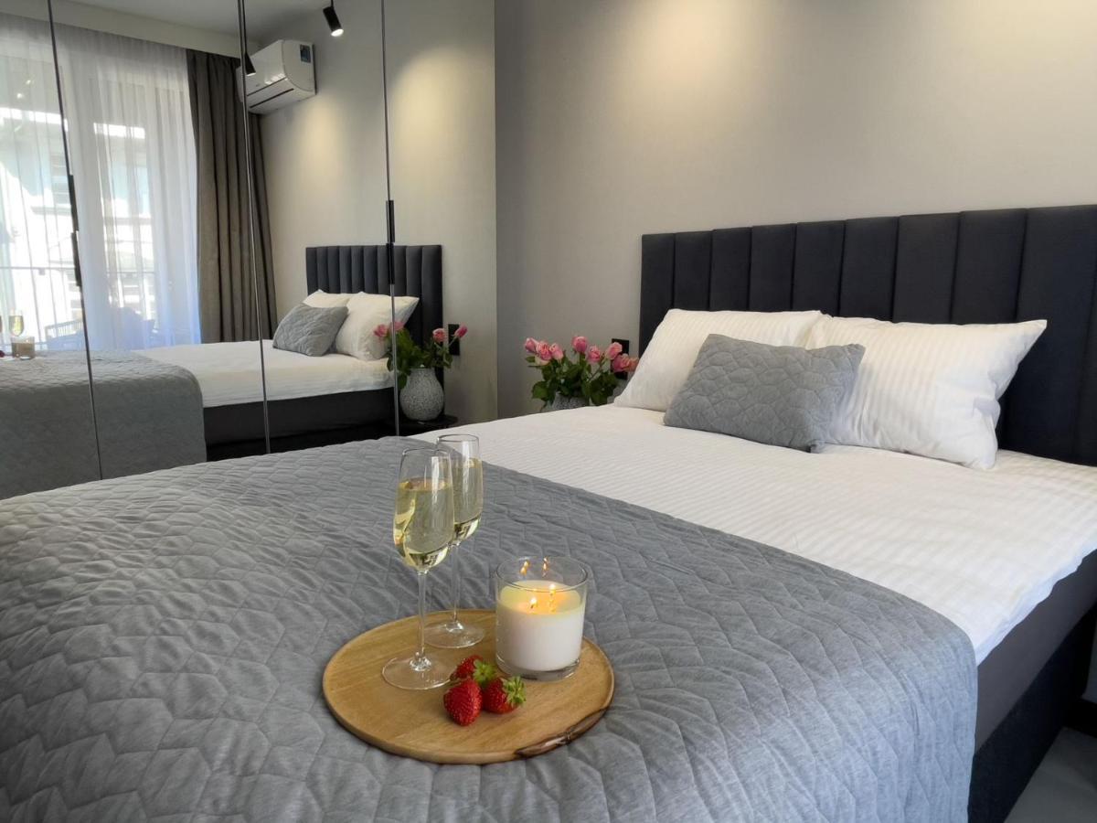 Urban Apartments Premium, Opolska 10 No 89, Free Garage, Self Check-In Katowice Bagian luar foto
